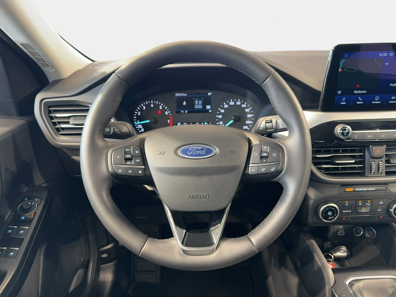 Ford Kuga - Zdjęcie 15