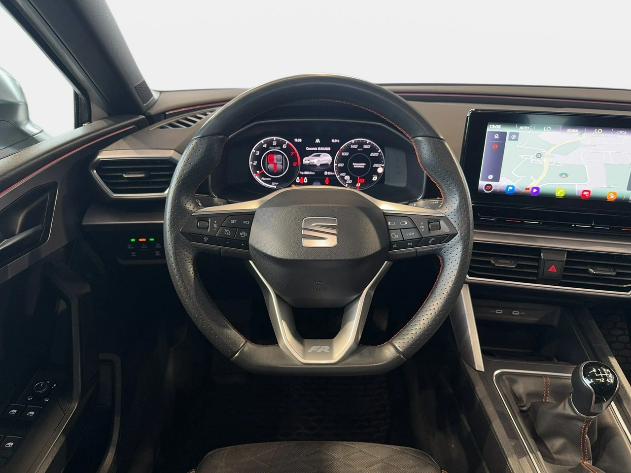 Seat Leon Sportstourer - Zdjęcie 19