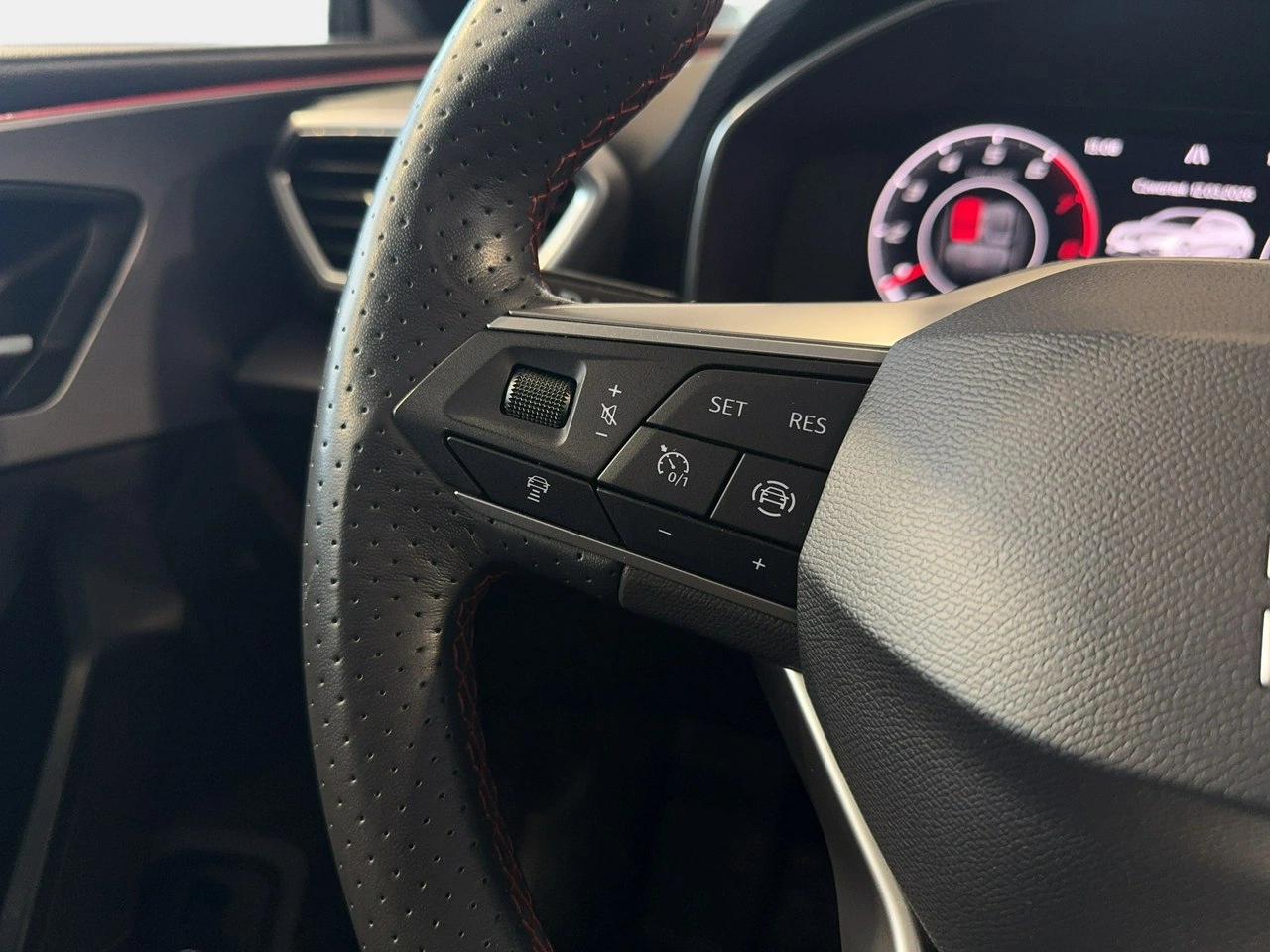 Seat Leon Sportstourer - Zdjęcie 20