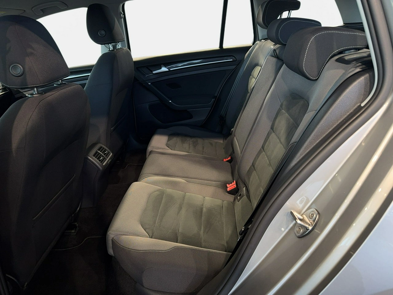 Volkswagen Golf Variant - Zdjęcie 10