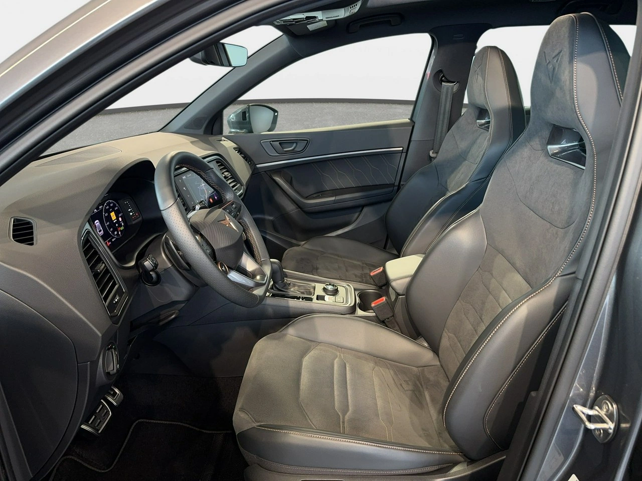 Cupra Ateca - Zdjęcie 11