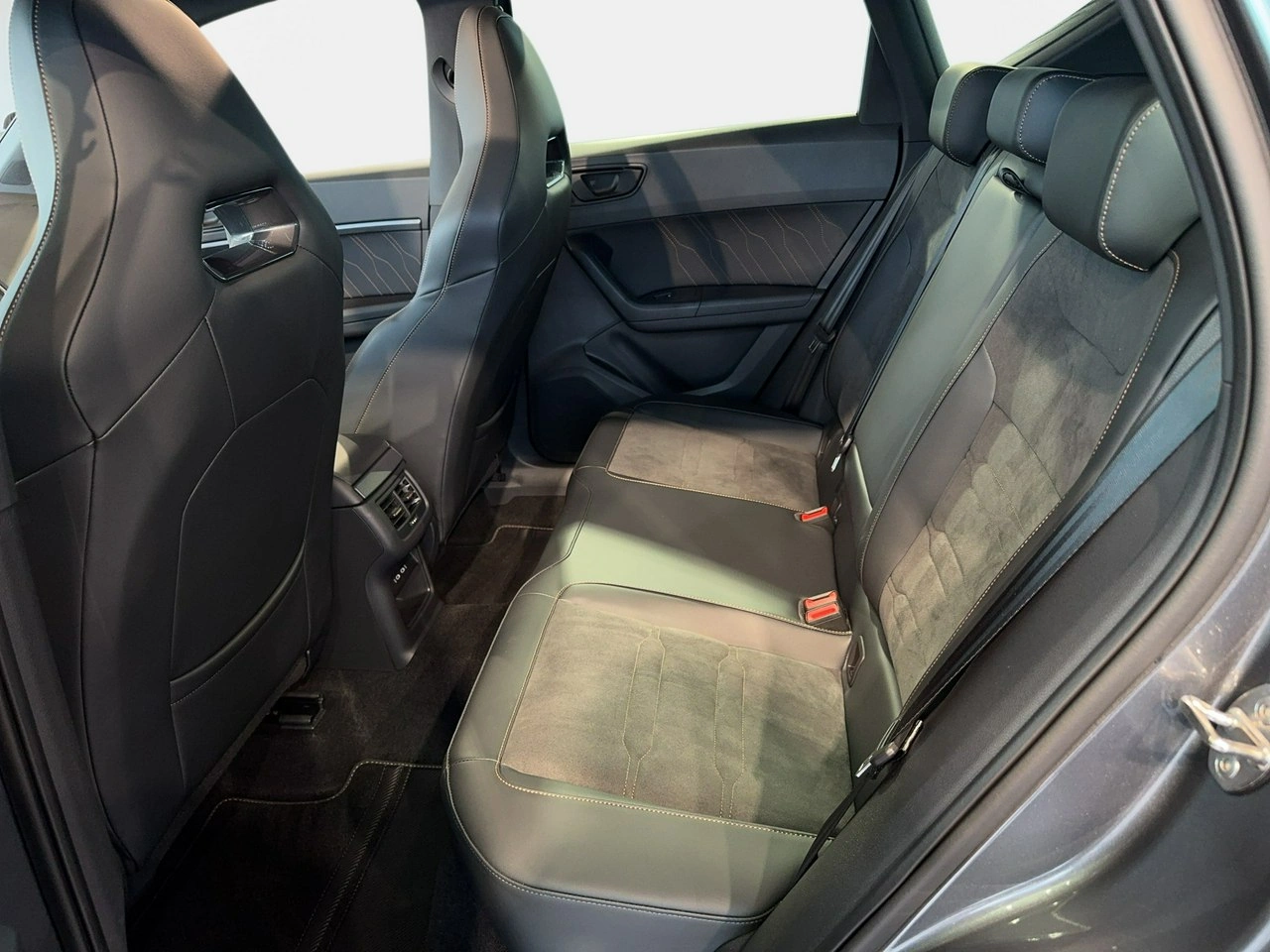 Cupra Ateca - Zdjęcie 14