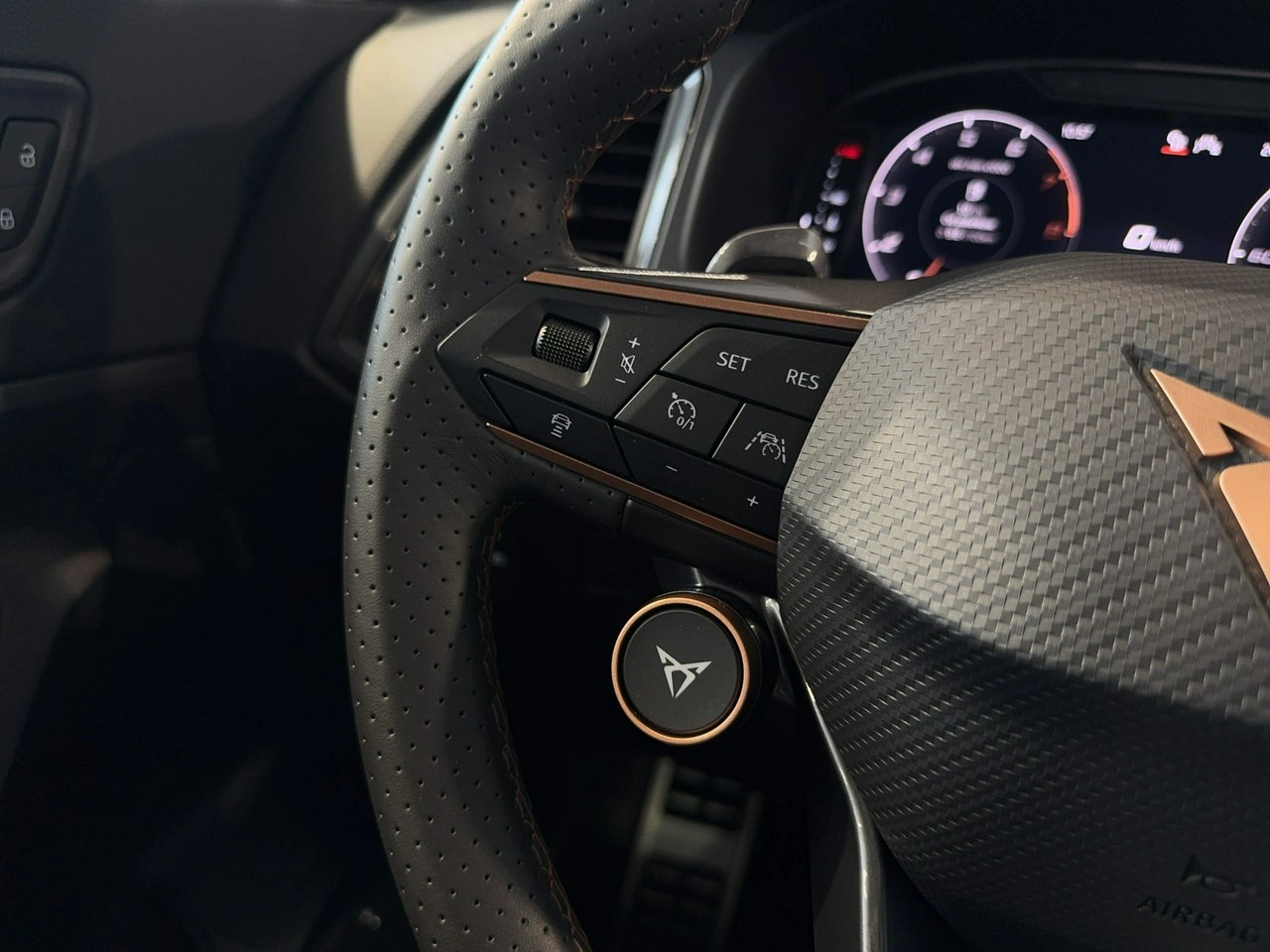 Cupra Ateca - Zdjęcie 21