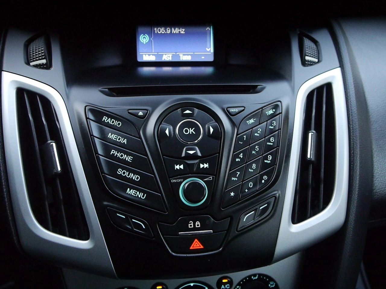 Ford Focus - Zdjęcie 17