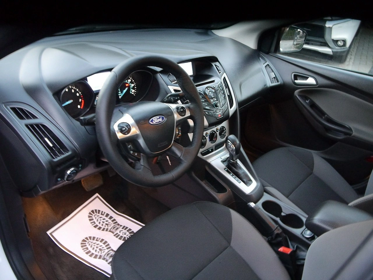 Ford Focus - Zdjęcie 21