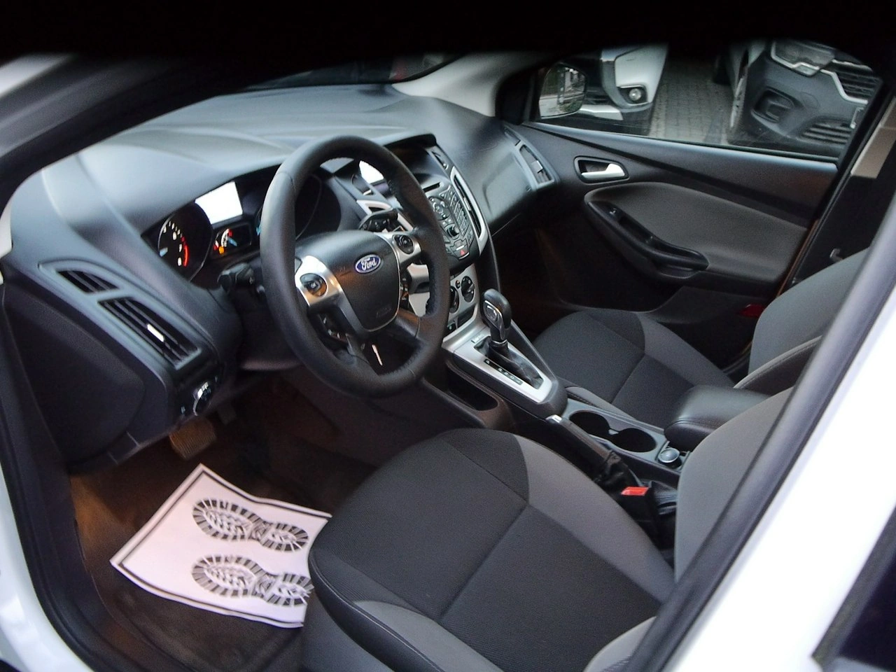 Ford Focus - Zdjęcie 23