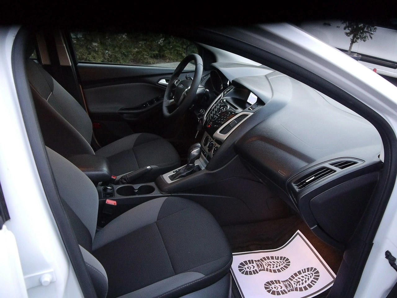 Ford Focus - Zdjęcie 24