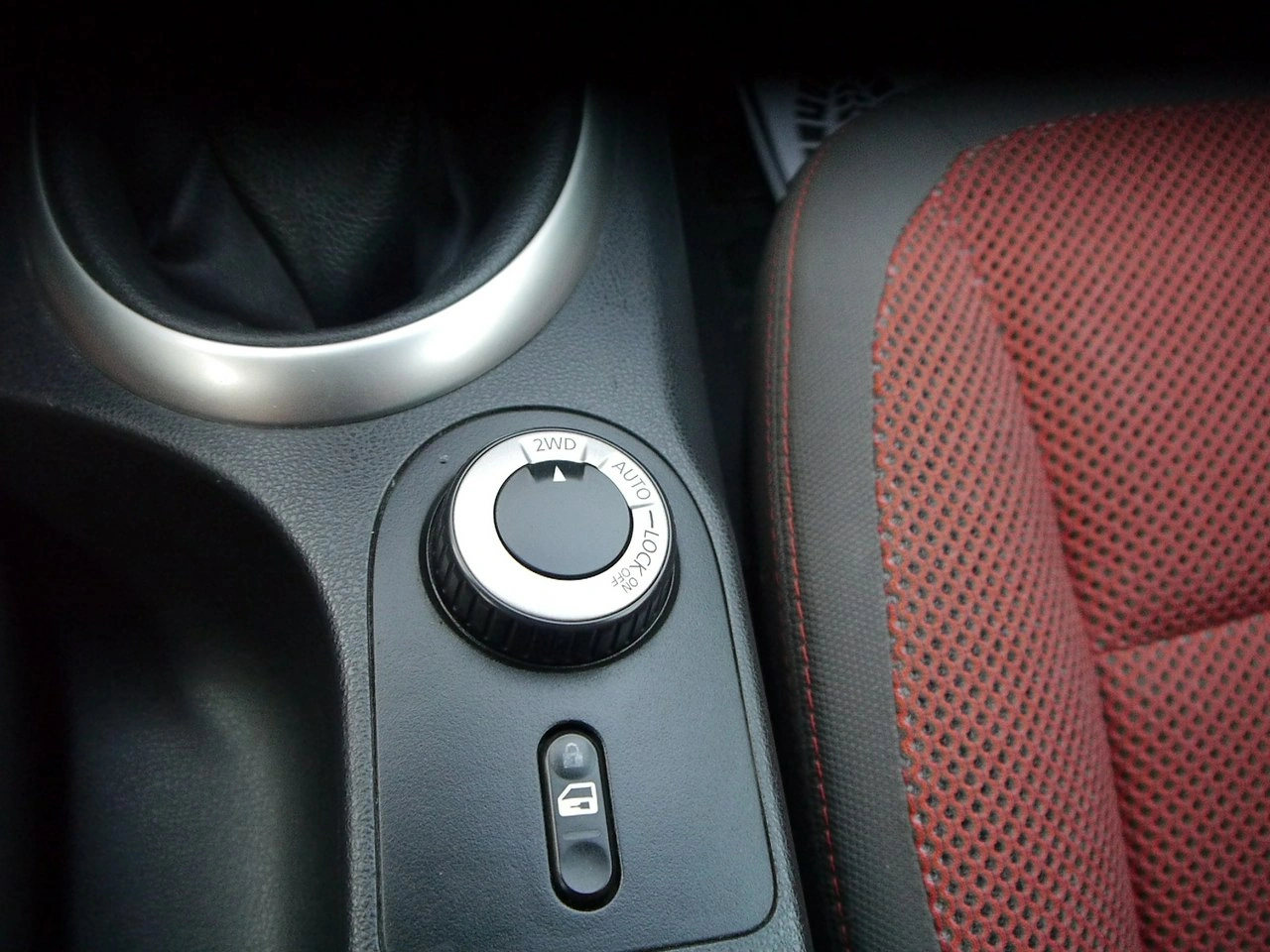 Nissan Qashqai - Zdjęcie 21