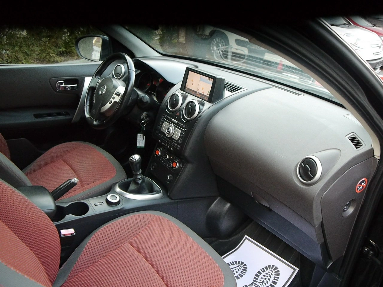 Nissan Qashqai - Zdjęcie 24