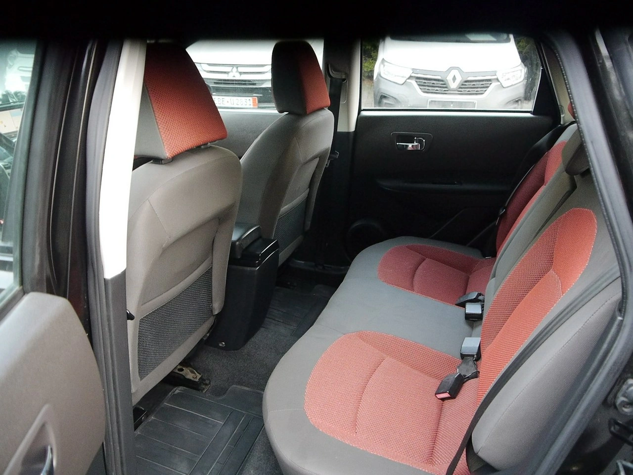 Nissan Qashqai - Zdjęcie 28