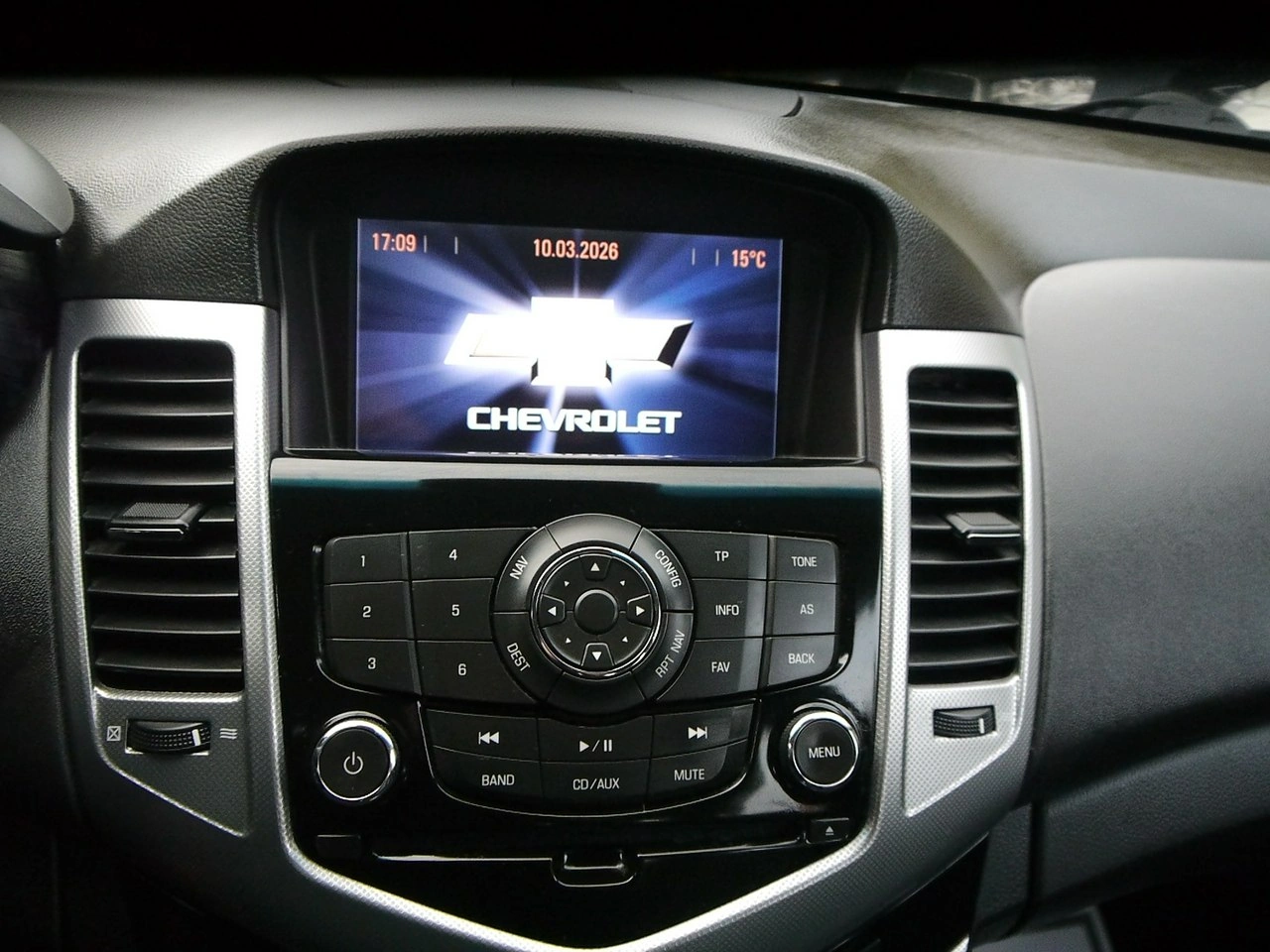 Chevrolet Cruze - Zdjęcie 17