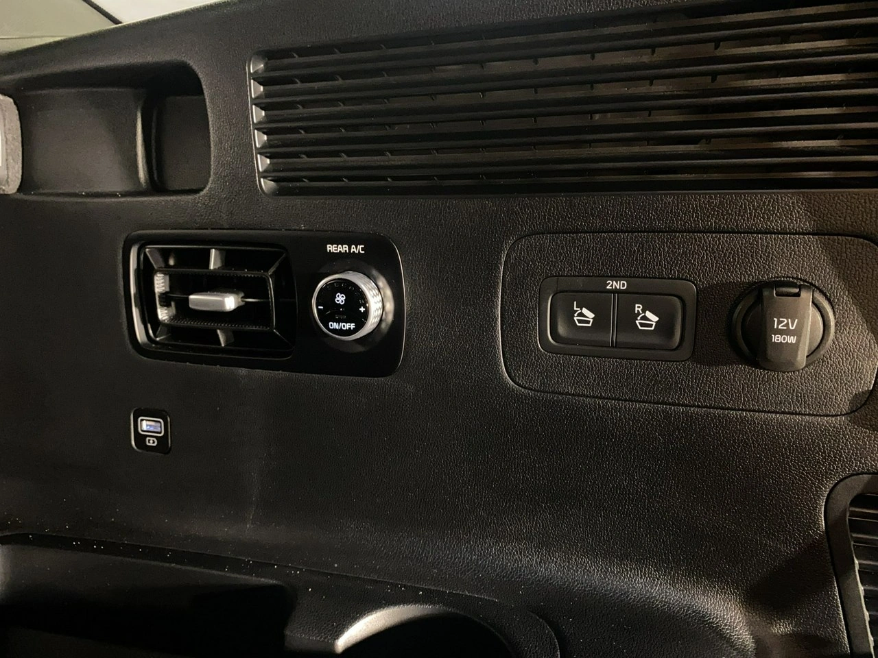 Kia Sorento - Zdjęcie 17