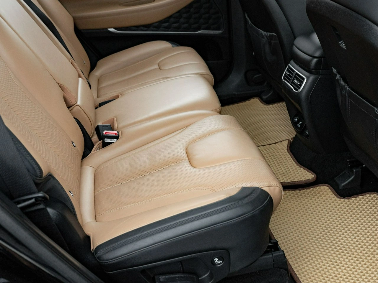 Hyundai Santa Fe - Zdjęcie 27