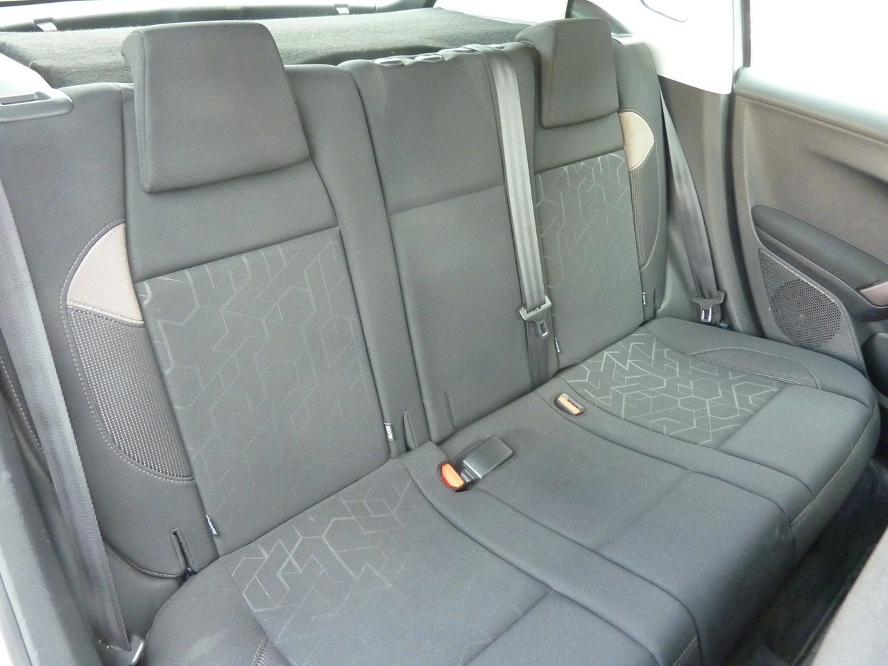 Peugeot 2008 - Zdjęcie 16