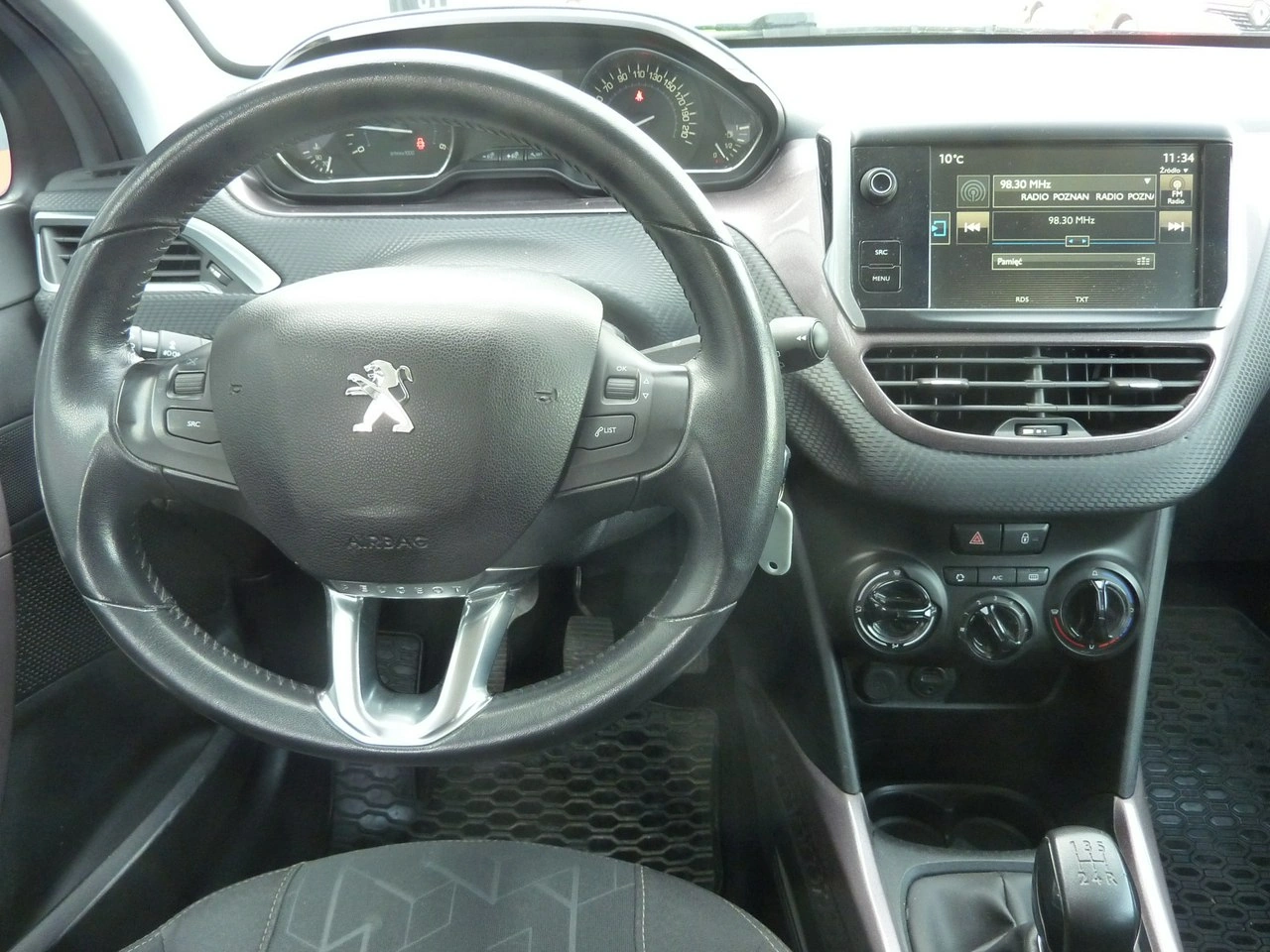 Peugeot 2008 - Zdjęcie 18
