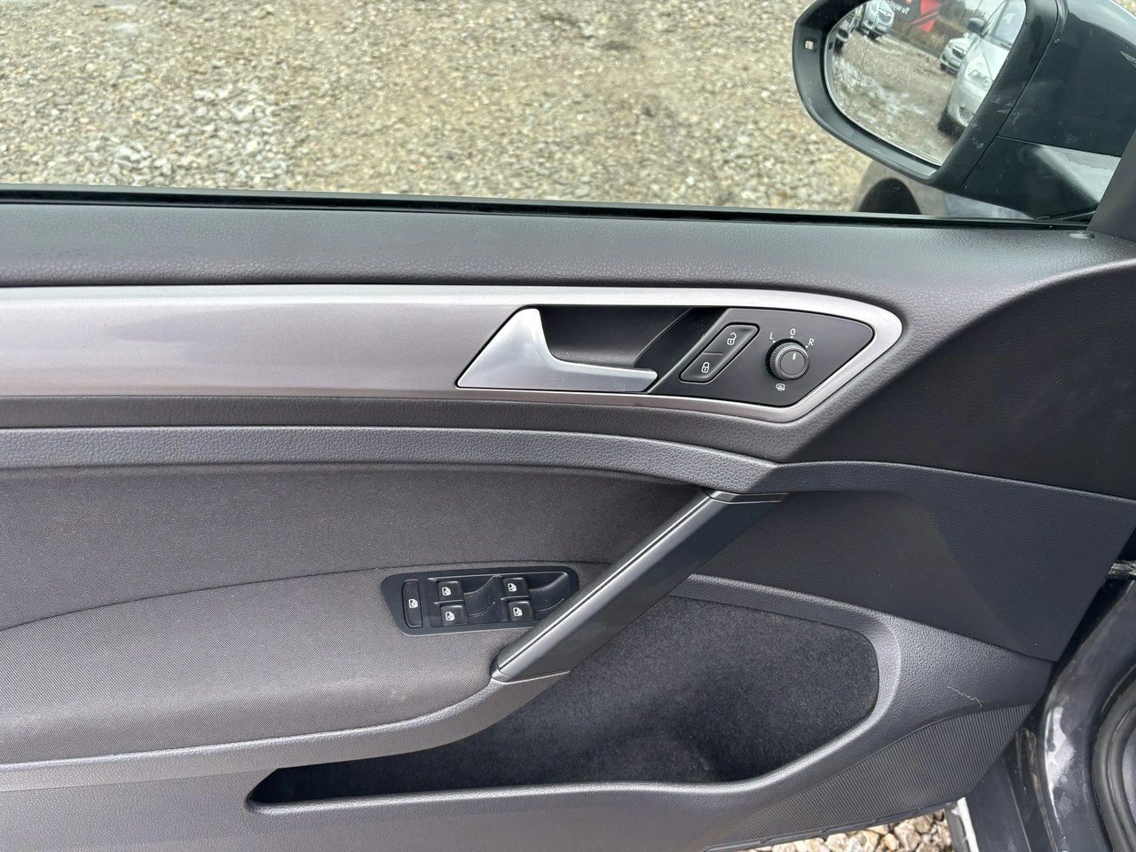 Volkswagen Golf - Zdjęcie 15