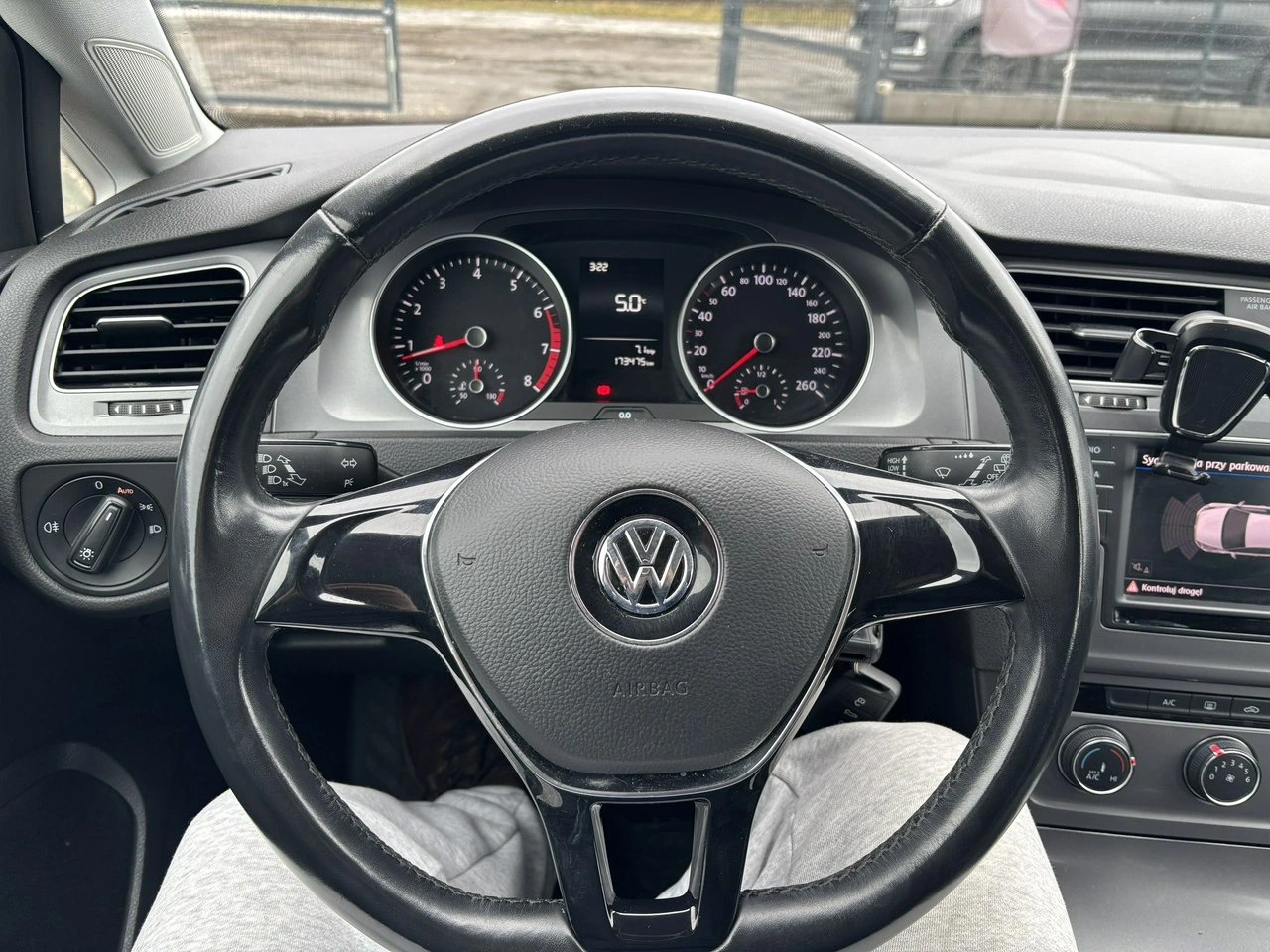 Volkswagen Golf - Zdjęcie 21