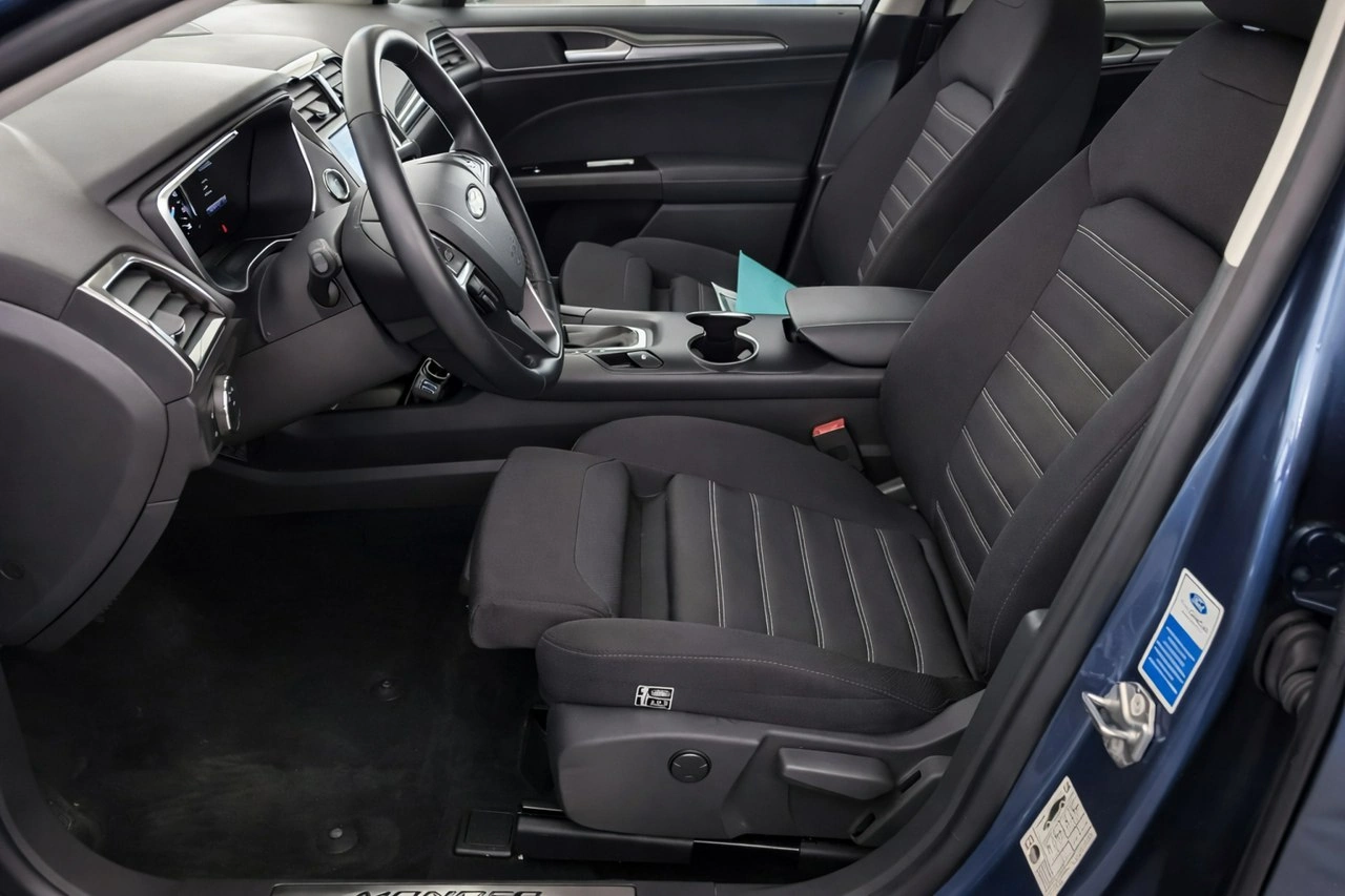 Ford Mondeo - Zdjęcie 9