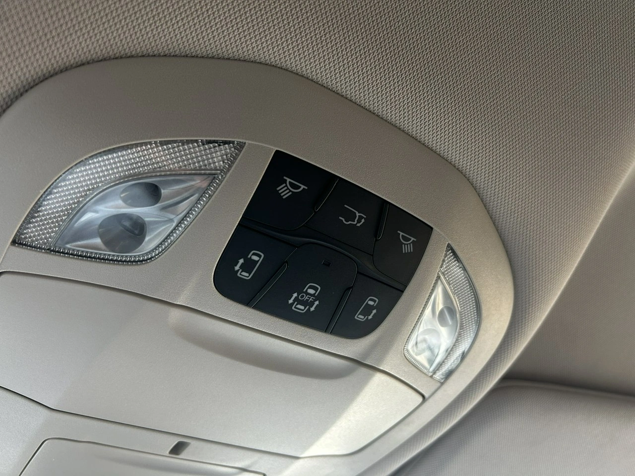 Chrysler Pacifica - Zdjęcie 32