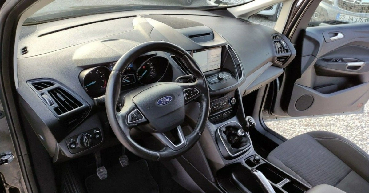 Ford Grand C-MAX - Zdjęcie 18