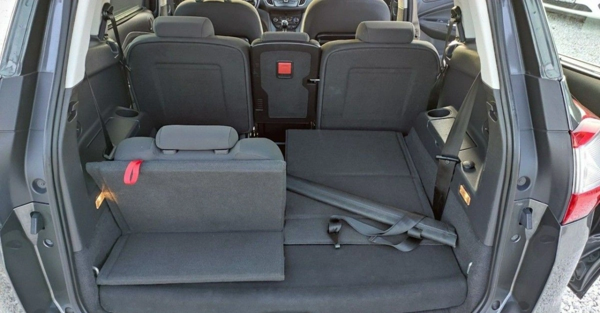 Ford Grand C-MAX - Zdjęcie 24