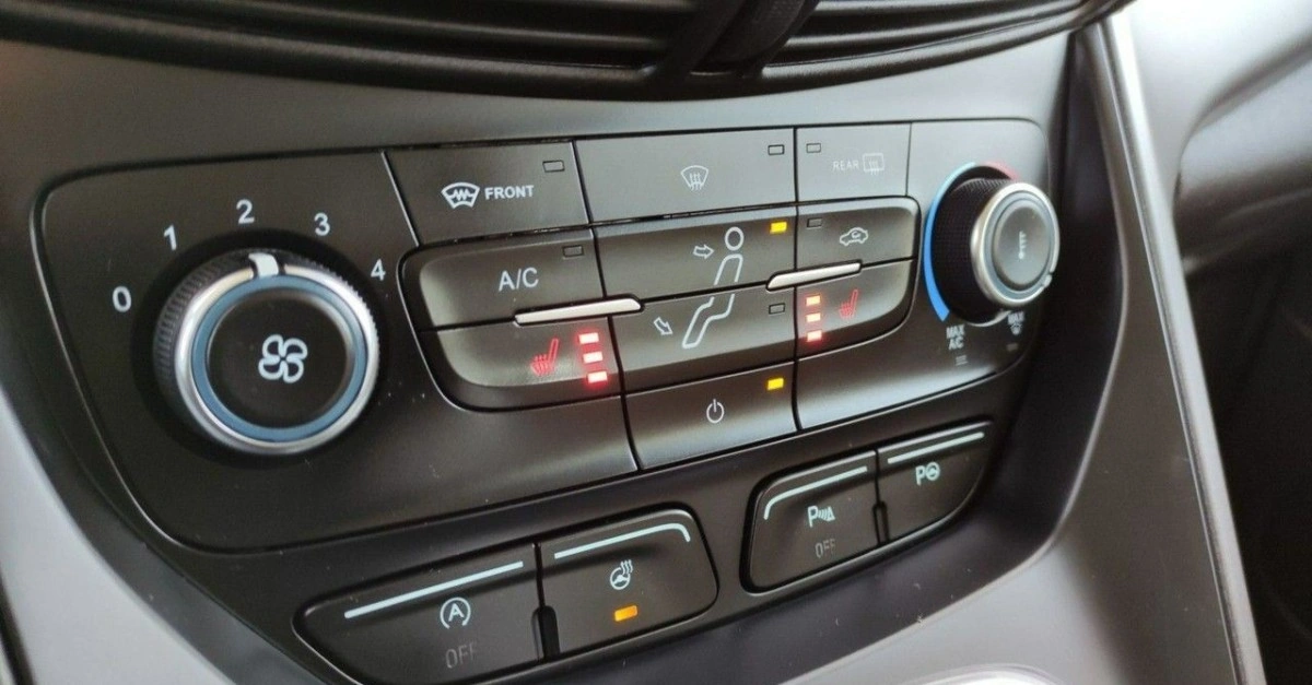 Ford Grand C-MAX - Zdjęcie 30