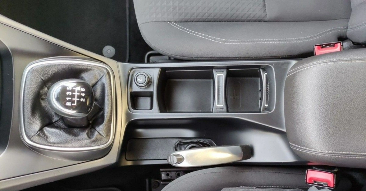 Ford Grand C-MAX - Zdjęcie 31