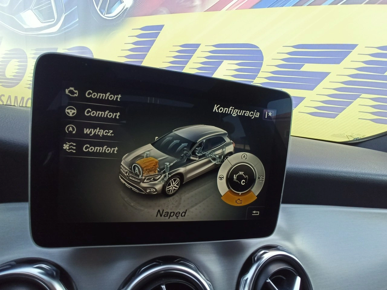 Mercedes GLA 220 - Zdjęcie 19