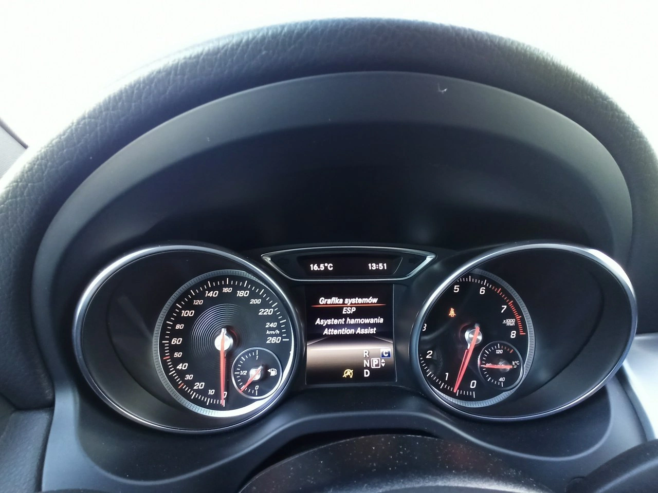 Mercedes GLA 220 - Zdjęcie 21