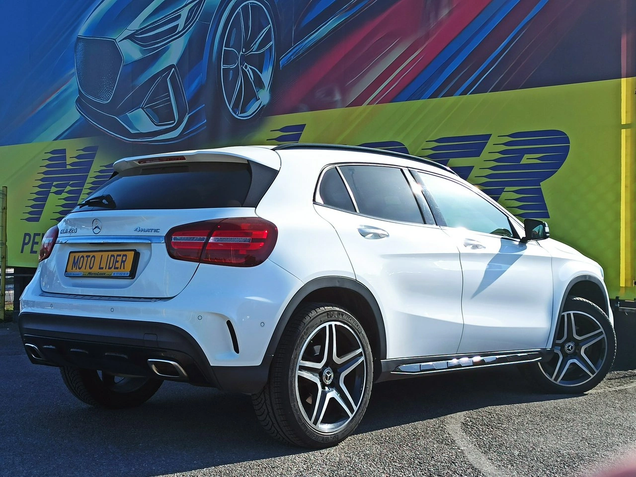 Mercedes GLA 220 - Zdjęcie 23