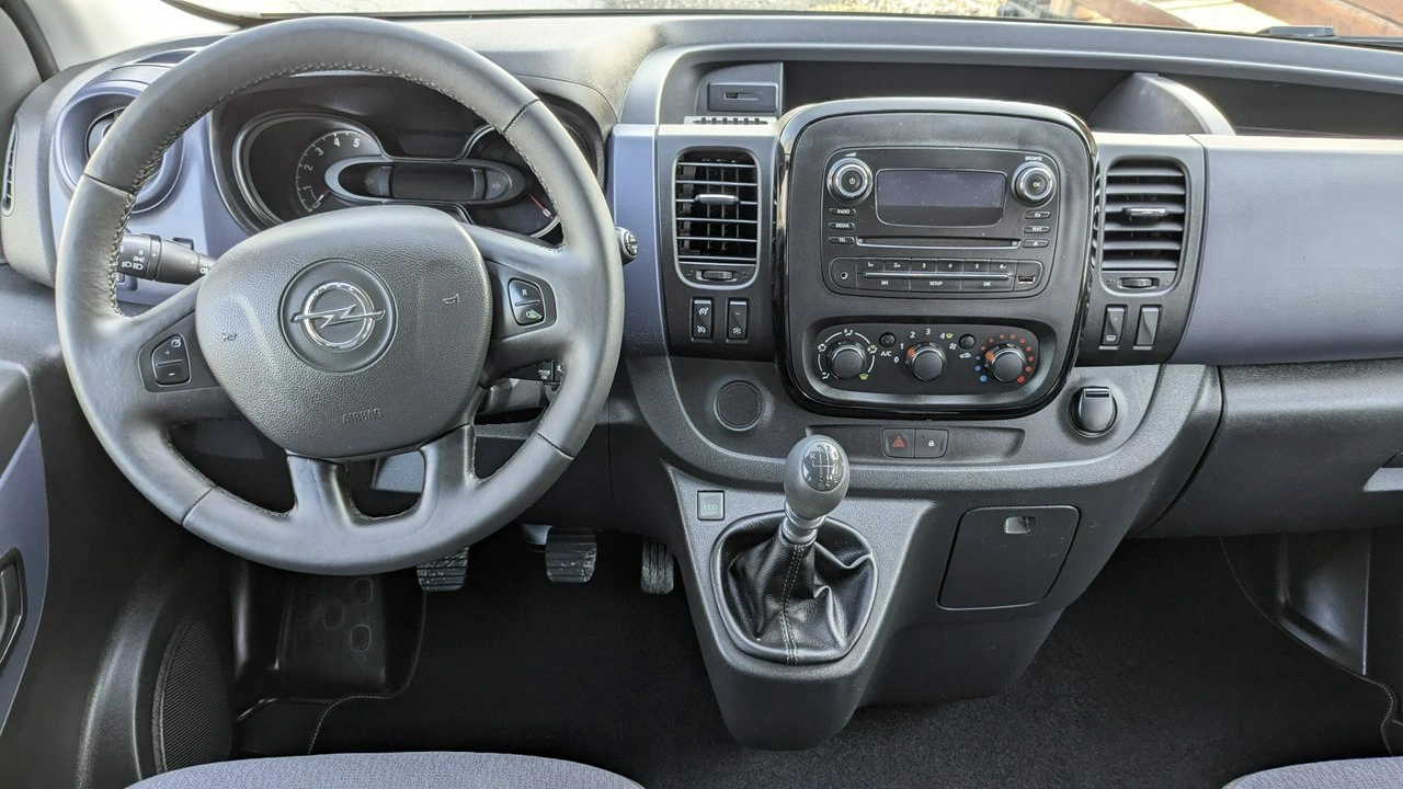 Opel Vivaro - Zdjęcie 23