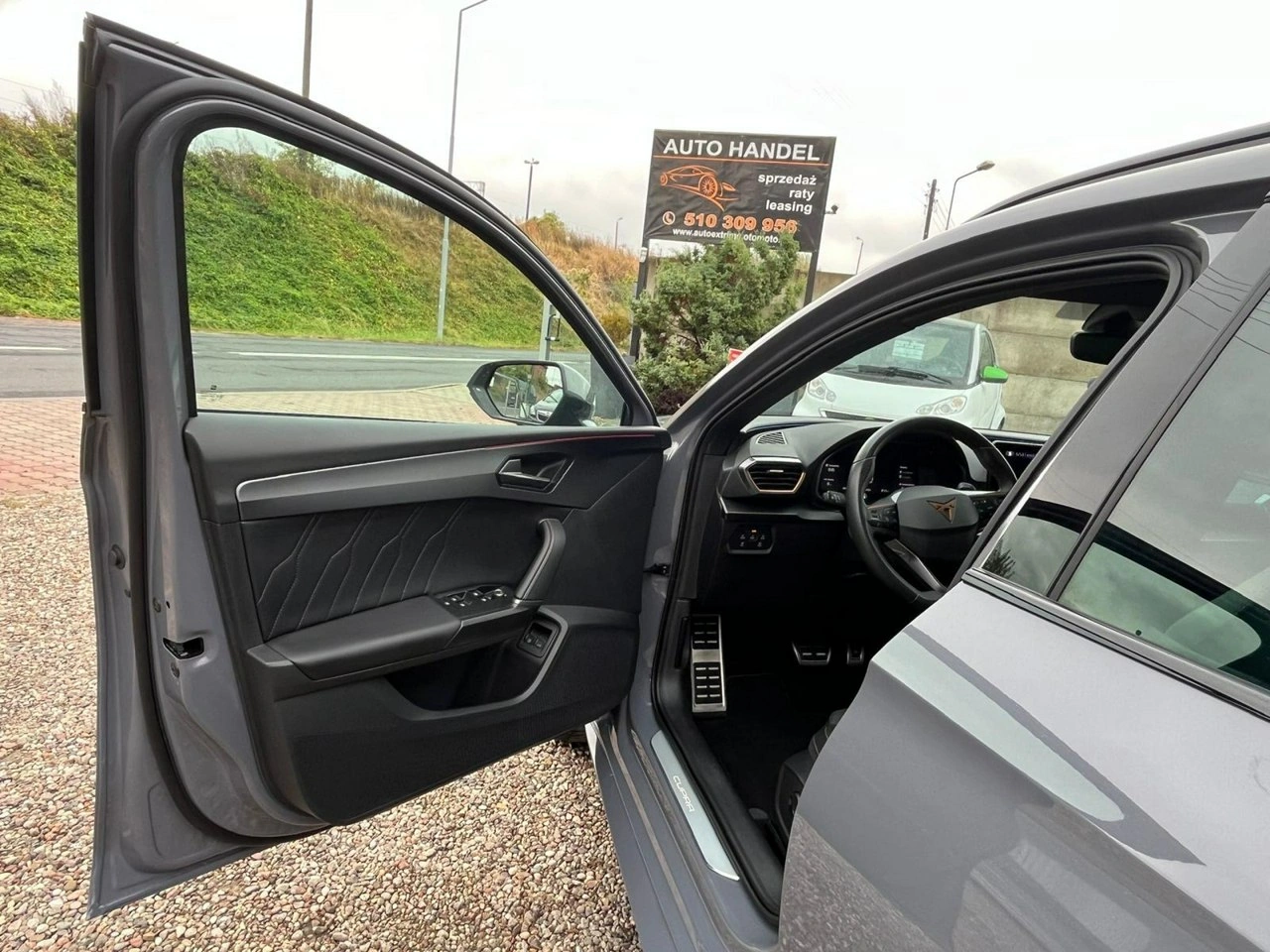 Cupra Leon Sportstourer - Zdjęcie 25