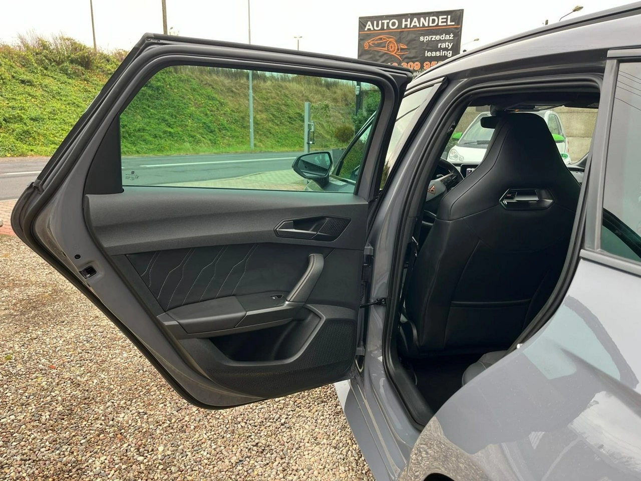 Cupra Leon Sportstourer - Zdjęcie 34