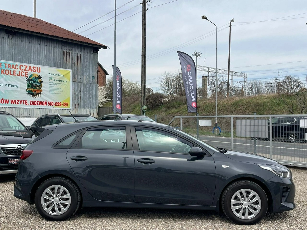 Kia Ceed - Zdjęcie 11