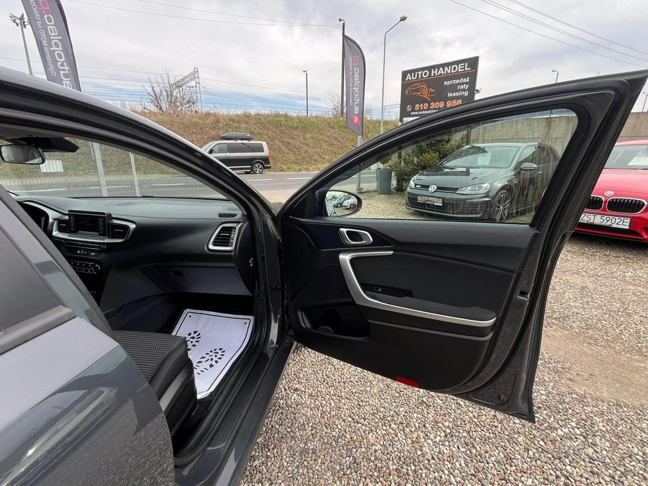 Kia Ceed - Zdjęcie 16