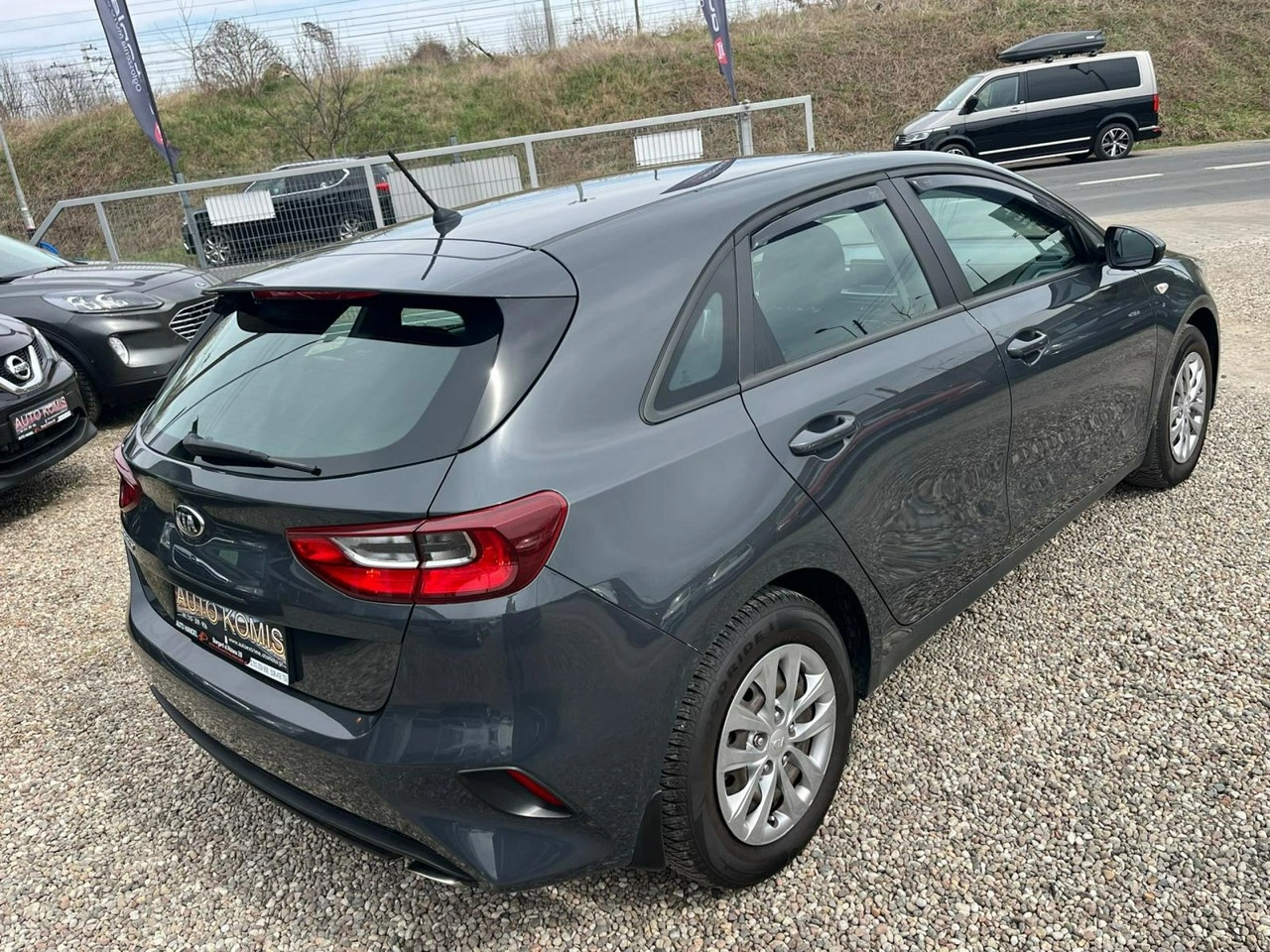 Kia Ceed - Zdjęcie 29