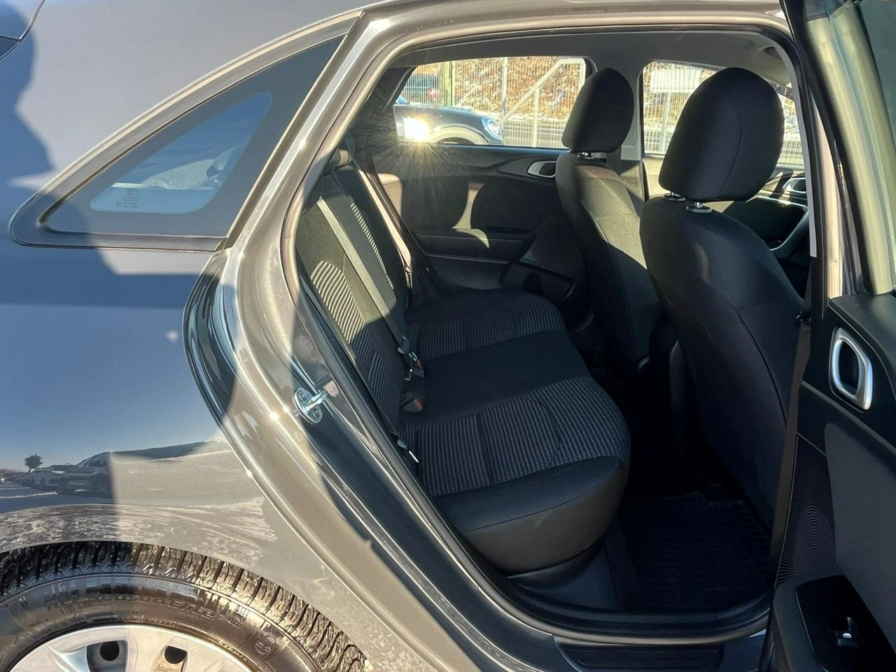 Kia Ceed - Zdjęcie 8