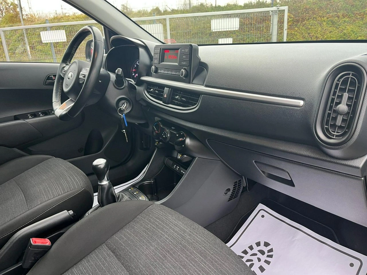 Kia Picanto - Zdjęcie 17