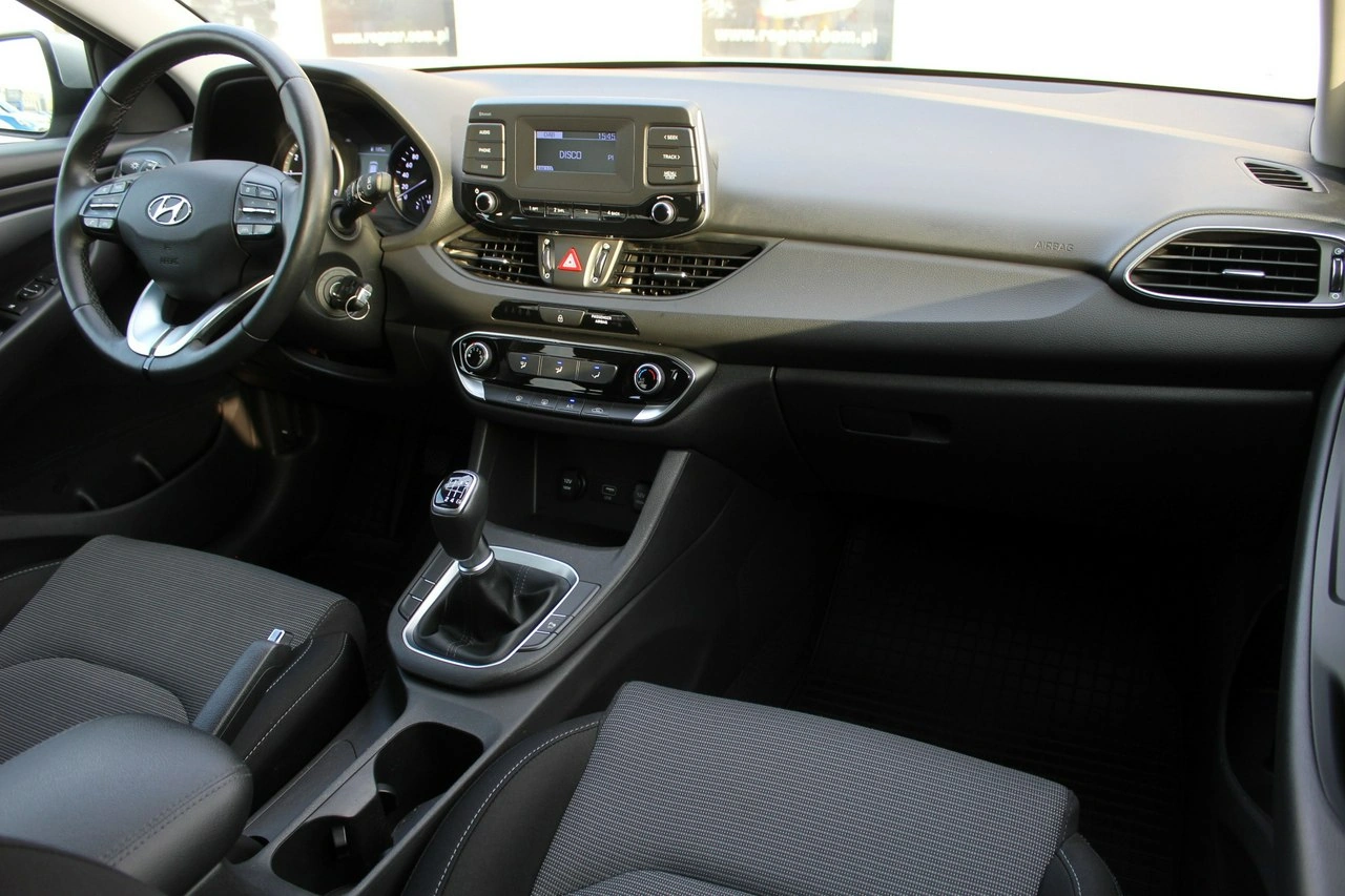 Hyundai i30 - Zdjęcie 10