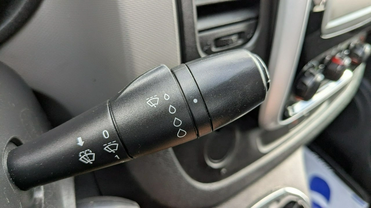 Renault Trafic - Zdjęcie 27