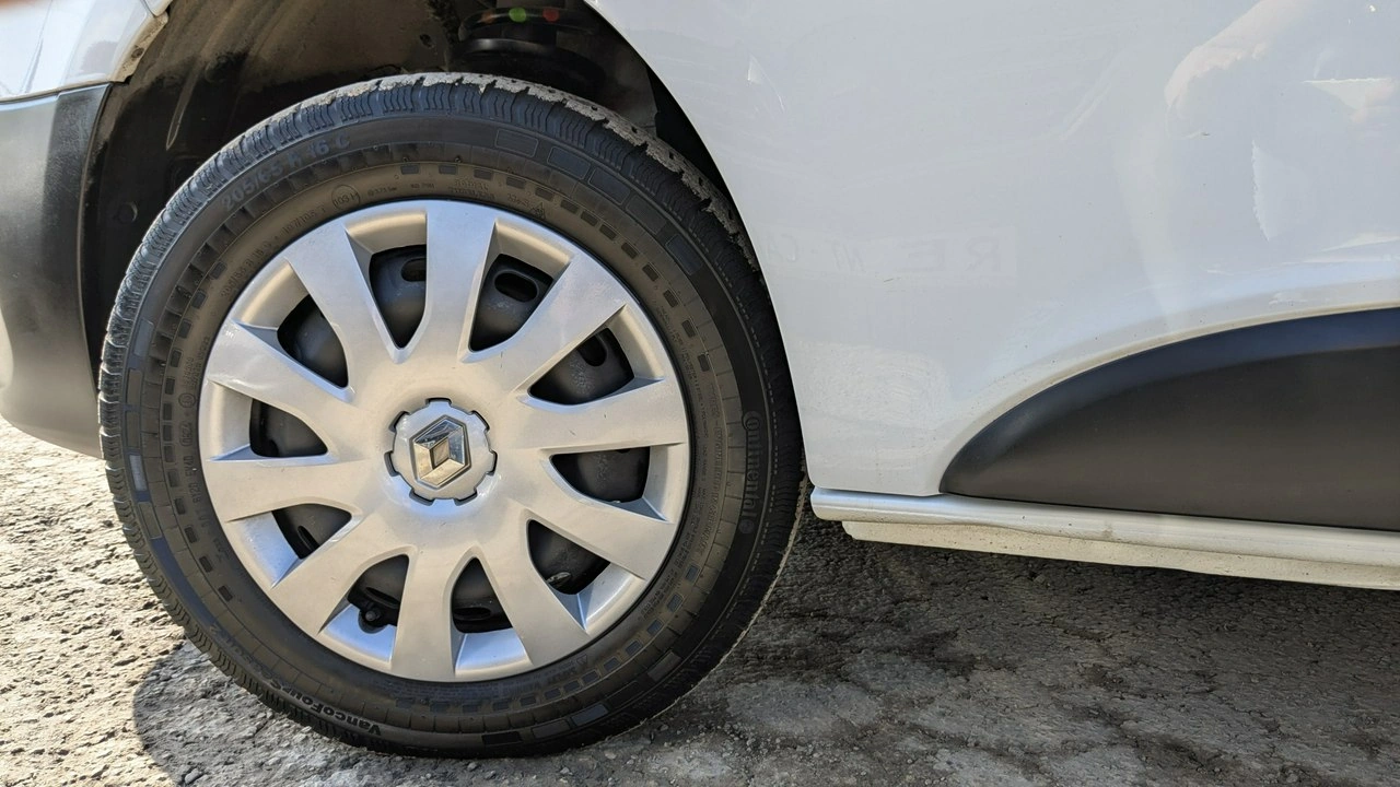 Renault Trafic - Zdjęcie 36