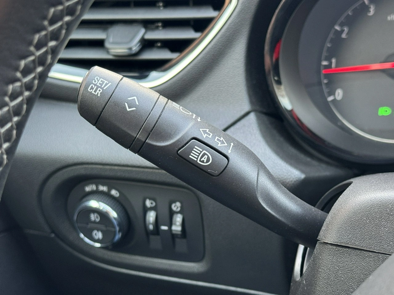 Opel Grandland X - Zdjęcie 26