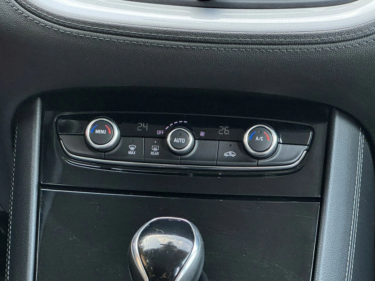 Opel Grandland X - Zdjęcie 29