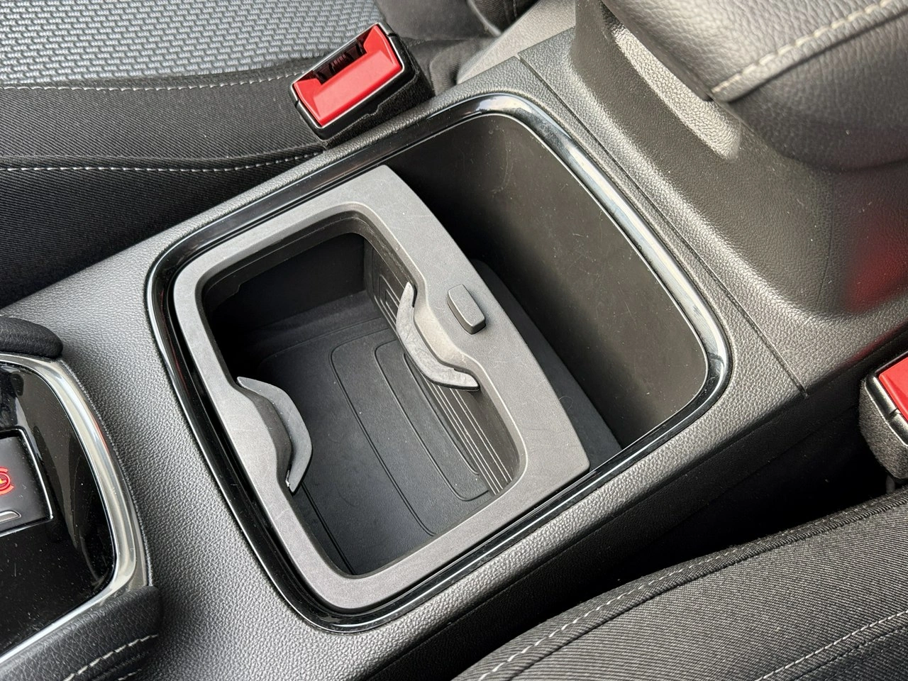 Opel Grandland X - Zdjęcie 31