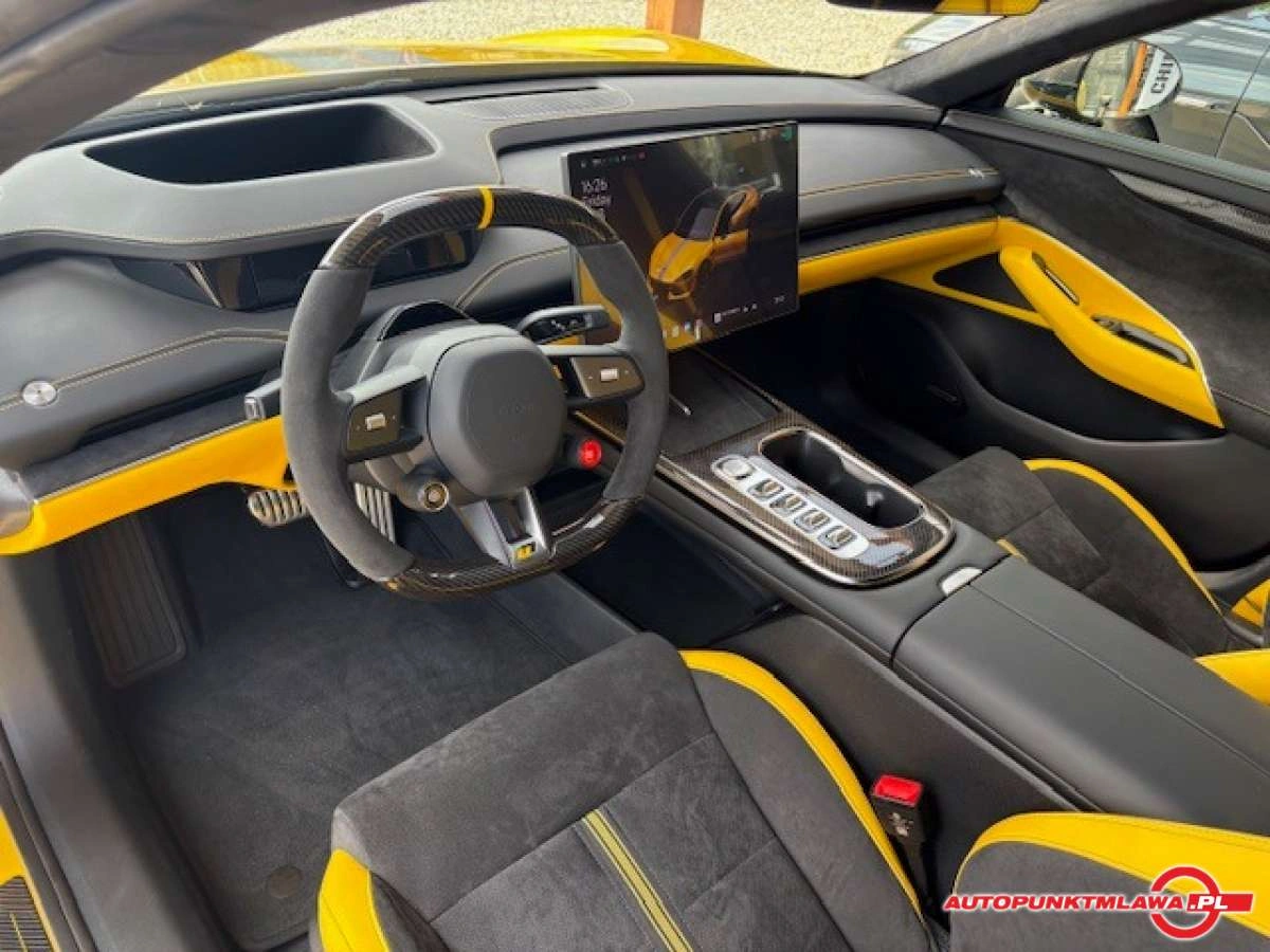 Xiaomi SU7 - Zdjęcie 11