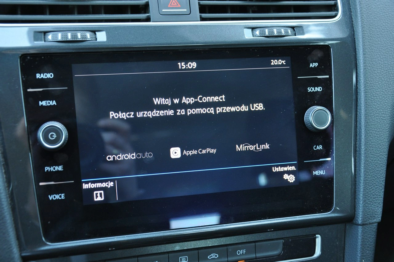 Volkswagen Golf - Zdjęcie 18