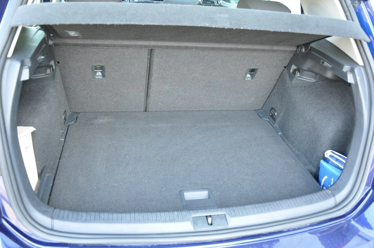 Volkswagen Golf - Zdjęcie 22