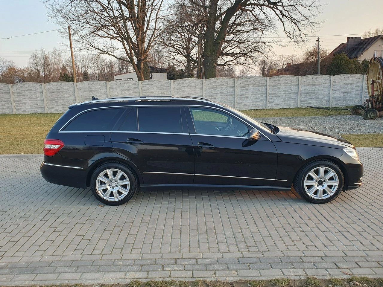 Mercedes E 350 - Zdjęcie 9