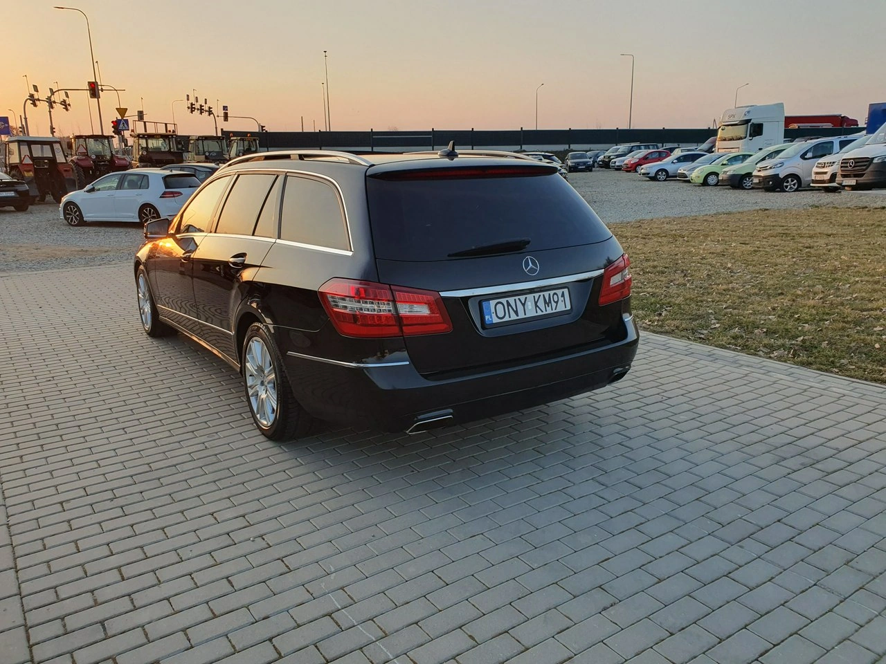 Mercedes E 350 - Zdjęcie 3