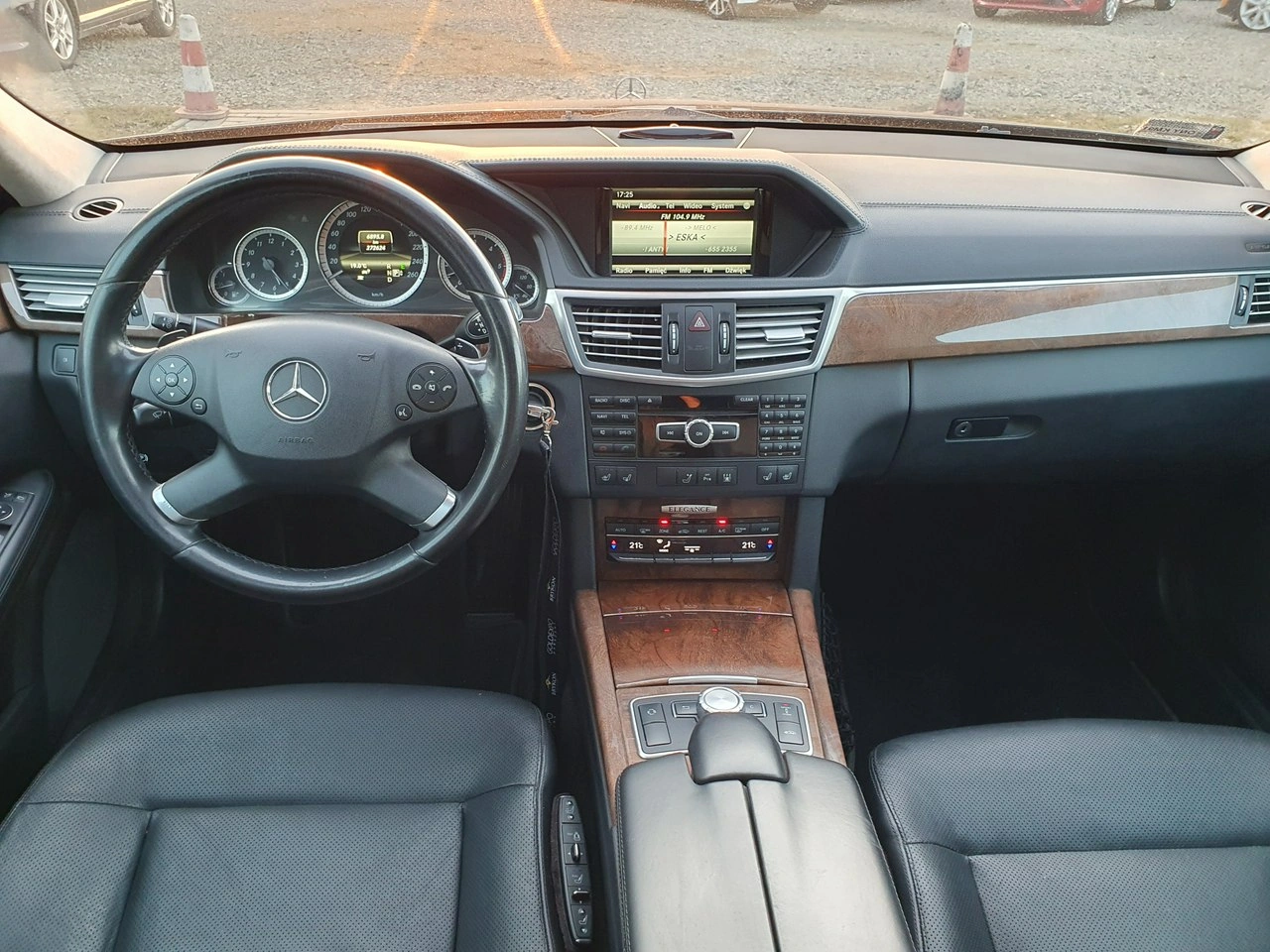 Mercedes E 350 - Zdjęcie 39